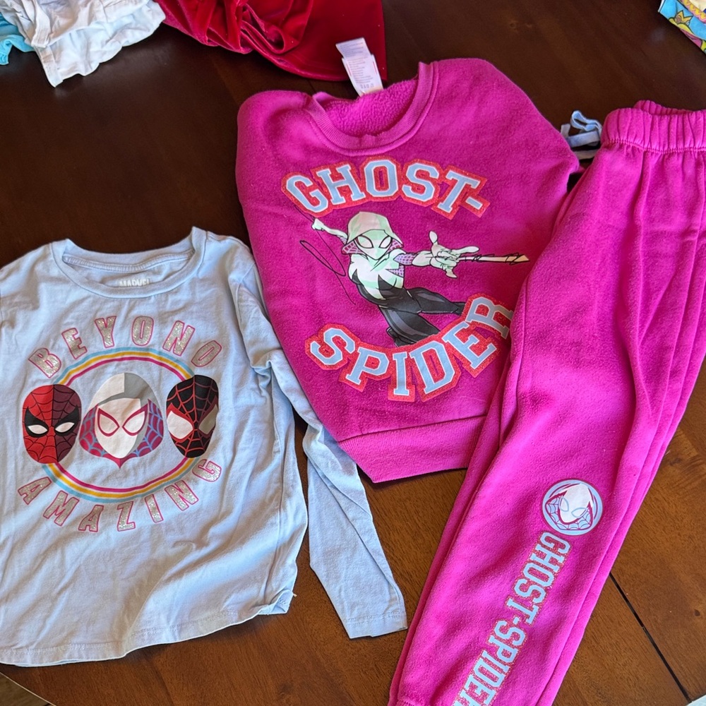 Ghost-Spider Pink Sweatshirt and Pants Set Girls